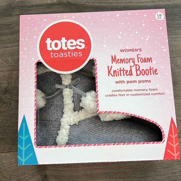 NEW Totes Toasties Women’s Memory Foam Knitted Bootie Slipper - Gray/White - Picture 1 of 9